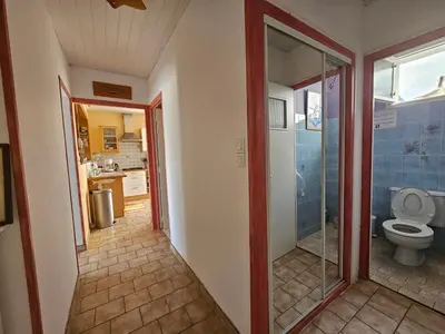 Salle de bains dans l'établissement La Maison Du Soleil Couchant - avec jardin - à 250 m de la plage - Véranda
