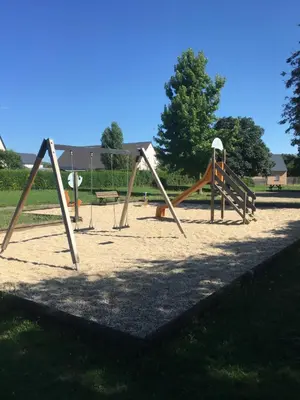 Aire de jeux pour enfants de l'établissement Rubis Baie Mont Saint Michel