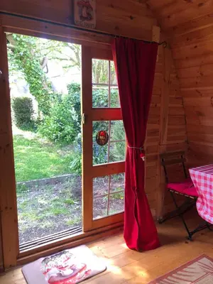 Jardin de l'établissement Eco pod
