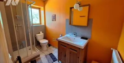 Salle de bains dans l'établissement Chambre d'hôtes tout confort