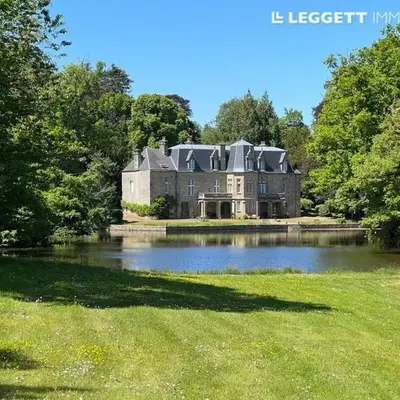 Château de la cour de Coulonces