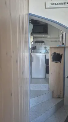 Cuisine ou kitchenette dans l'établissement Type 2 hypercentre 100 m de la mer