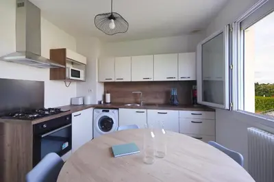 Cuisine ou kitchenette dans l'établissement La Cancalaise - Vue mer