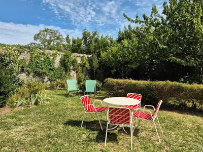 Jardin de l'établissement Charming house close to the centre in Granville