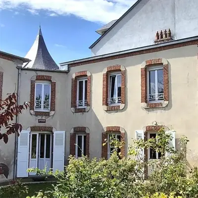 Charming house close to the centre in Granville