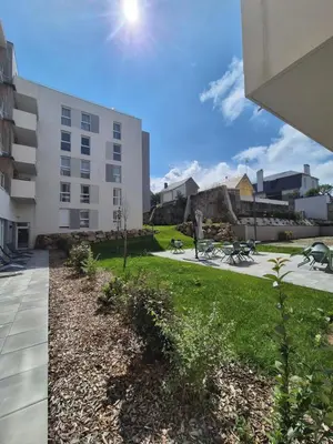 Jardin de l'établissement Oh Activ Donville-Les-Bains - Résidence Services Seniors