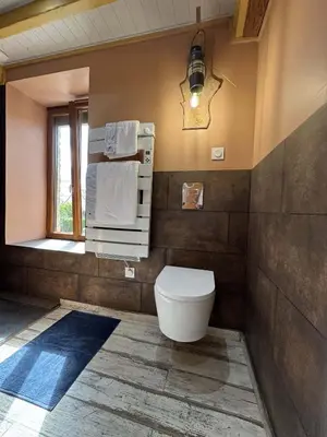 Salle de bains dans l'établissement Riva Bella Marine