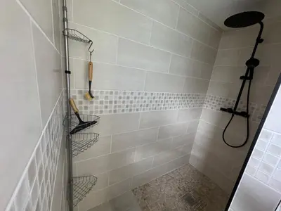 Salle de bains dans l'établissement Gite de Pouppeville