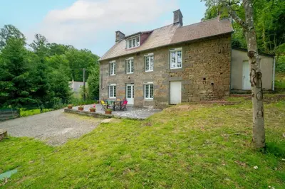 Jardin de l'établissement La Maison de Montsecret - Maison paisible pour 6p