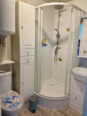 Salle de bains dans l'établissement L instant Cabourg appartement vue mer
