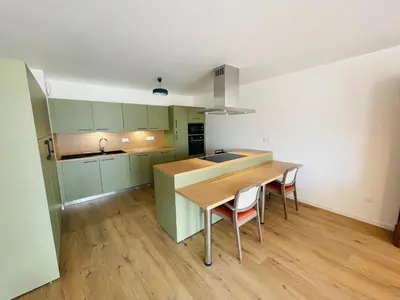 Cuisine ou kitchenette dans l'établissement Studio dans résidence avec salon et cuisine partagés - 402