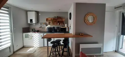 Cuisine ou kitchenette dans l'établissement Gite La Péra