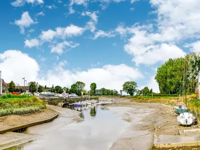 Vue sur la rivière ou le fleuve situé(e) à proximité de l'appartement