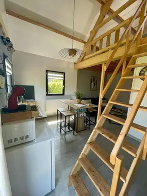 Cuisine ou kitchenette dans l'établissement Le petit Chalet