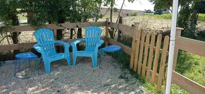 Jardin de l'établissement Bleu - 3 star small gite with hot tub and heated pool