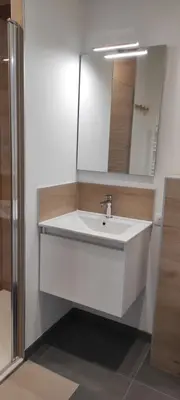 Salle de bains dans l'établissement Dortoir de la Vallée