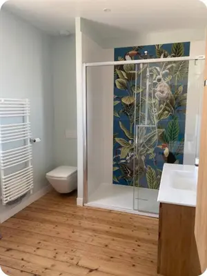 Salle de bains dans l'établissement chambre d'hôtes du pays coutançais