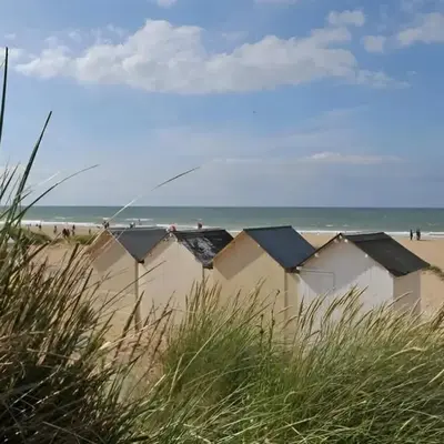 OUISTREHAM proche plage