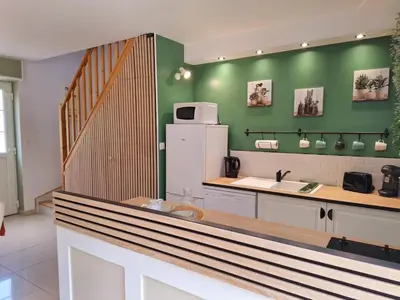 Cuisine ou kitchenette dans l'établissement Le petit logis