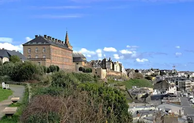 Vue générale sur Ver ou vue de la ville depuis la maison de vacances