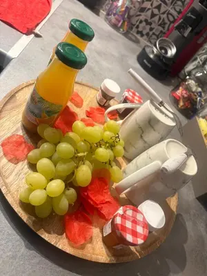 Nourriture dans la villa ou à proximité