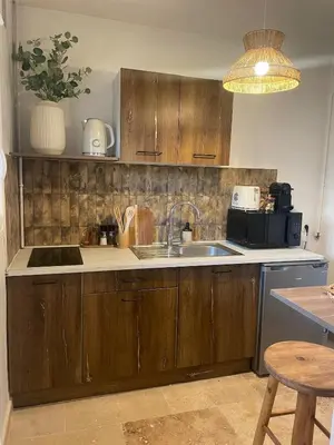 Cuisine ou kitchenette dans l'établissement Un cocon où le temps s arrête