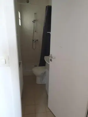 Salle de bains dans l'établissement L'escapade 12 personnes 6 chambres