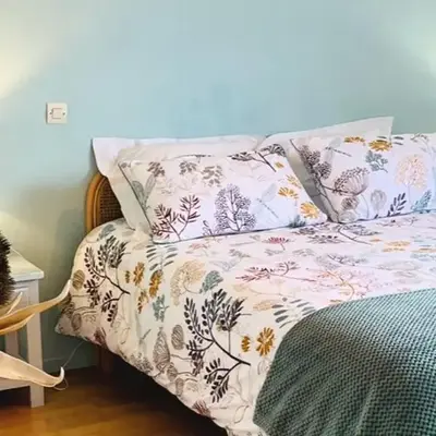 Le Petit Cosy King Size Bed