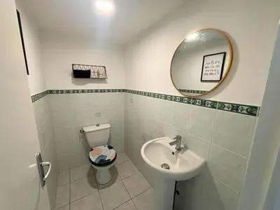 Salle de bains dans l'établissement Maison Centre Ville - Saint-James