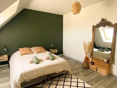 Un ou plusieurs lits dans un hébergement de l'établissement Maison lumineuse, proche plage et nature