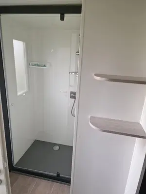 Salle de bains dans l'établissement TRIGANO Savina 2022