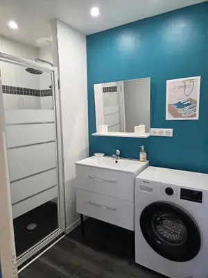 Salle de bains dans l'établissement Les contrevents