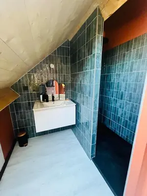 Salle de bains dans l'établissement Havre de paix à 3km de la mer