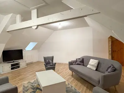 Télévision ou salle de divertissement dans l'établissement Maison - La Pierre de Valognes - à 4 min de la gare