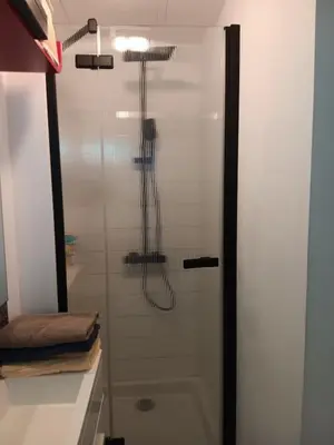 Salle de bains dans l'établissement Un nid cosy sous les toits