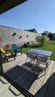 Plan de l'établissement Maison moderne de plain-pied proche de la mer
