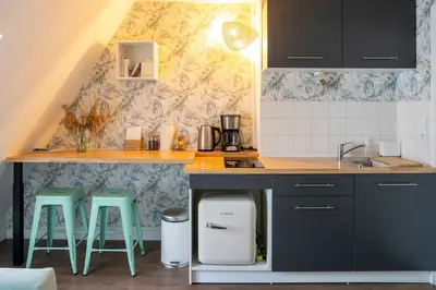 Cuisine ou kitchenette dans l'établissement Petit cocon hyper bien placé Caen
