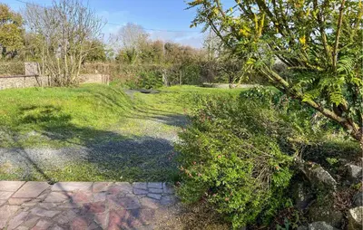 Jardin de l'établissement 2 Bedroom Cozy Home In Heugueville-Sur-Sienne