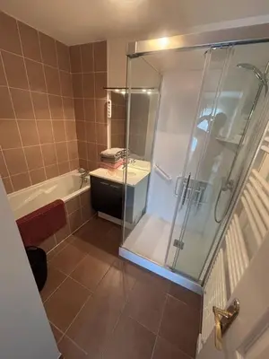 Salle de bains dans l'établissement Appartement 4 personnes rue de la mer