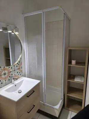 Salle de bains dans l'établissement Izar-SILS