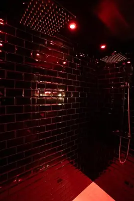 Salle de bains dans l'établissement Romantic Rooms Granville