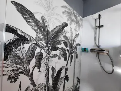 Salle de bains dans l'établissement La Martine Petfriendly