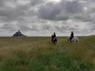 Clients de l'établissement Gîte 5places LE PRE SALE avec jardin proche mont saint michel