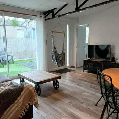 Ô 92 - Maison mitoyenne avec terrasse et parking privé - Saint-Lô centre