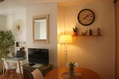Télévision ou salle de divertissement dans l'établissement Studio Lumineux Caen - Proche Gare & D-Day