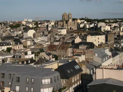 Vue générale sur Anneville-sur-Mer ou vue de la ville depuis la maison de vacances