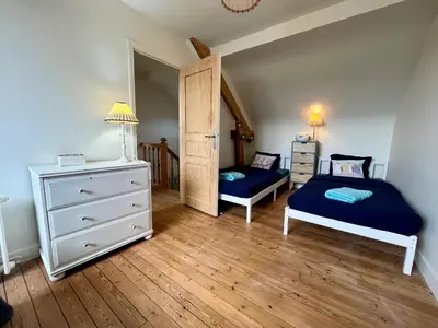 Un ou plusieurs lits dans un hébergement de l'établissement Maison familiale rénovée à 300 mètres de la mer !