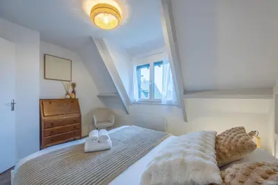 Un ou plusieurs lits dans un hébergement de l'établissement La Maison Proustienne - Welkeys