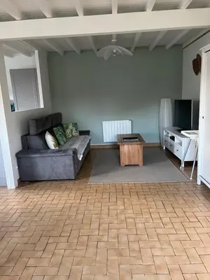 Télévision ou salle de divertissement dans l'établissement Maison au bord du havre et proche mer