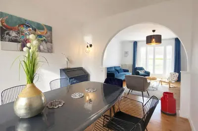 Coin salon dans l'établissement La maison du Golf